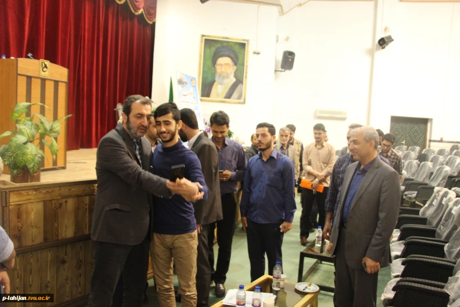 همایش فتح خرمشهر تا حلب (چرایی حمایت از جبهه مقاومت) 2