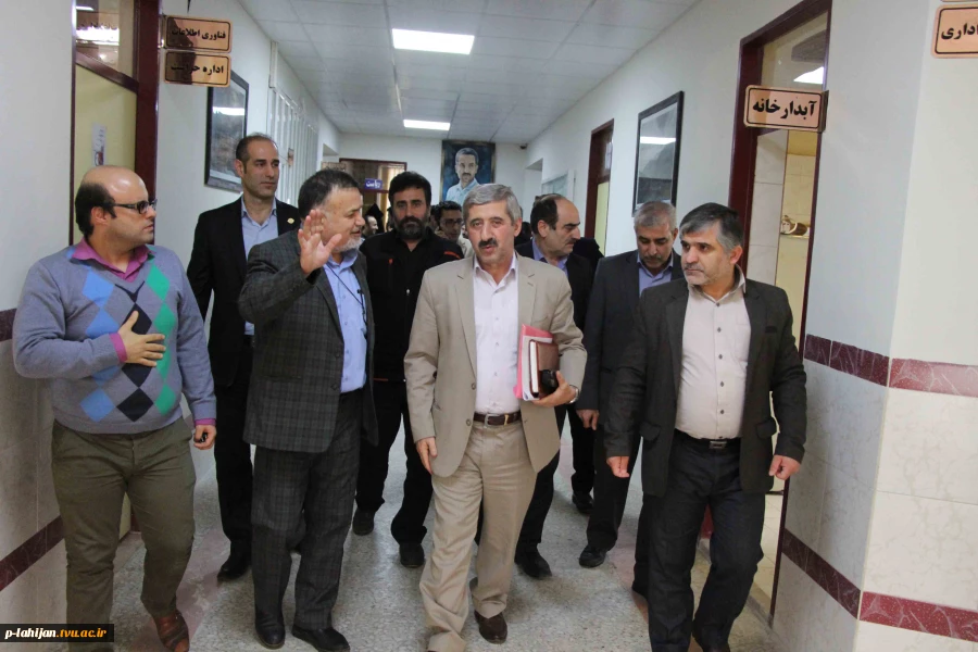 بازدید دکتر کیانی از آموزشکده فنی شهید رجایی لاهیجان  13