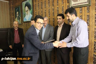 برگزیدگان مسابقه کتابخوانی  تقدیر شدند 3