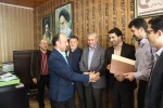 برگزیدگان مسابقه کتابخوانی  تقدیر شدند 6