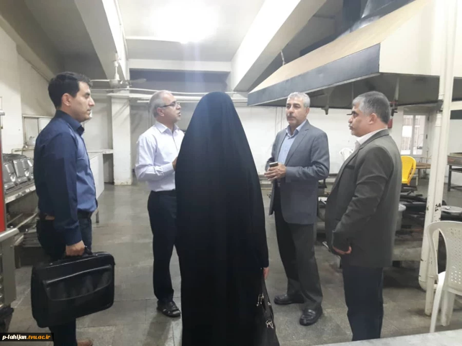 بازدید بازرسان طرح پایش عملکرد مراکز،در خرید و نصب کاشی و سرامیک 4