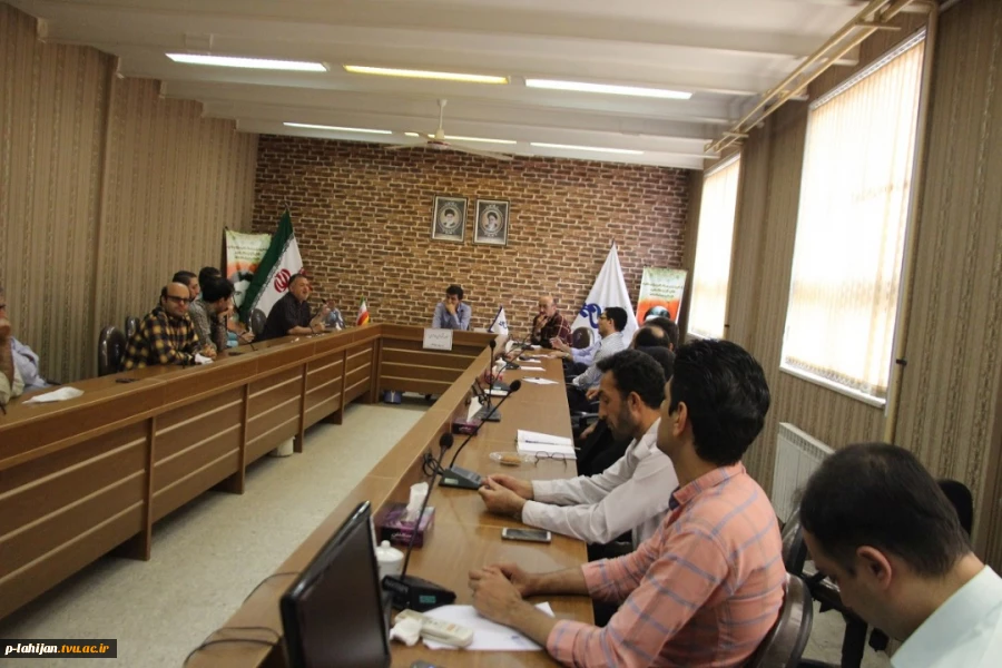 اولین جلسه شورای اداری آموزشکده شهید رجایی لاهیجان به ریاست دکتر حسن پنج مینی‎ 3