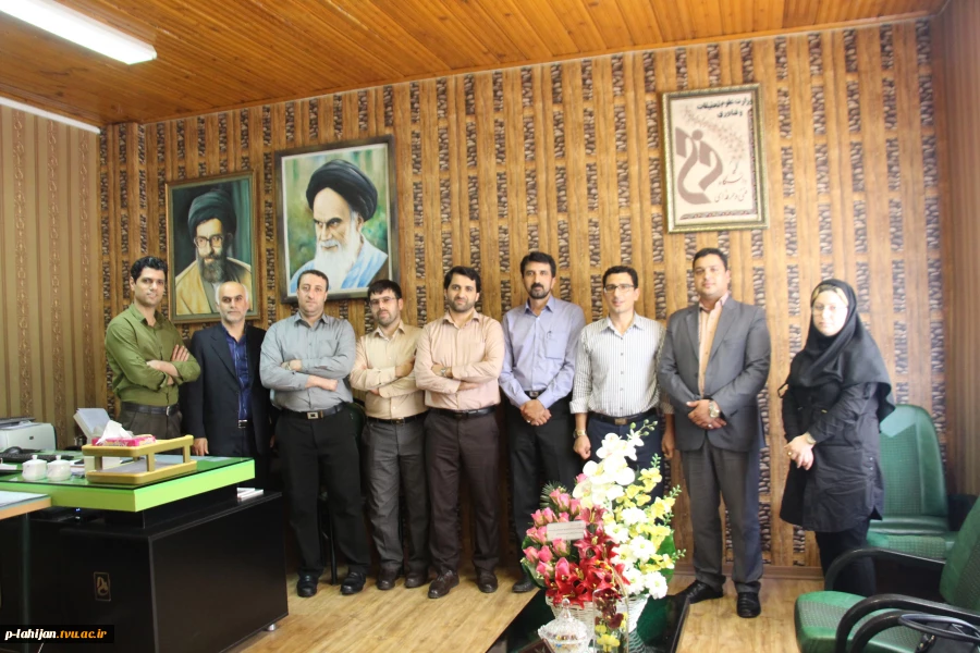 در راستای برند سازی آموزشکده لاهیجان  3
