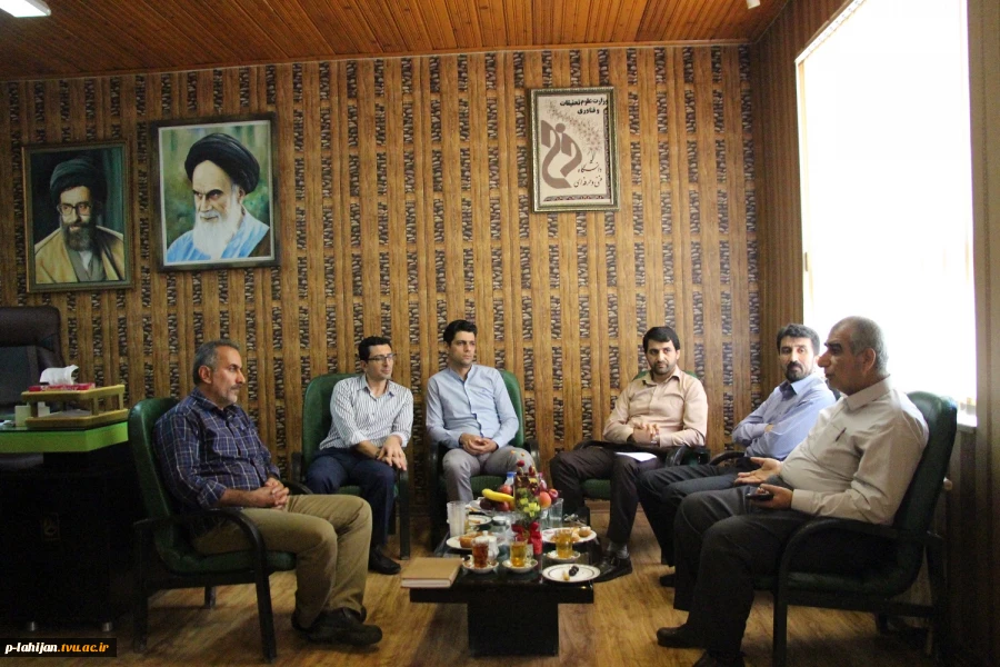 حضور آقای مهندس ارسلانی مشاور خیرین مدرسه ساز 2