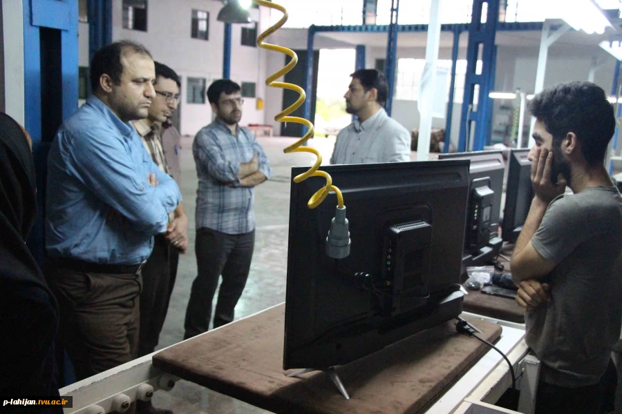 بازدید از شهرک صنعتی  سیاهکل 4