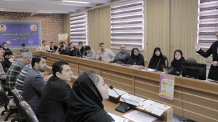 کارگاه آموزشی پیشگیری از حوادث ترافیکی و کمک های اولیه در تصادفات - آموزشکده ملی مهارت شهید رجایی لاهیجان 8