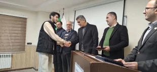 کسب مقام اول دانشجو علی زارعی عضو تیم مناظره «تلاقی اندیشه» در مسابقات ملی مناظره دانشجویی گیلان-آموزشکده ملی مهارت لاهیجان(شهید رجایی) آذر1404 7