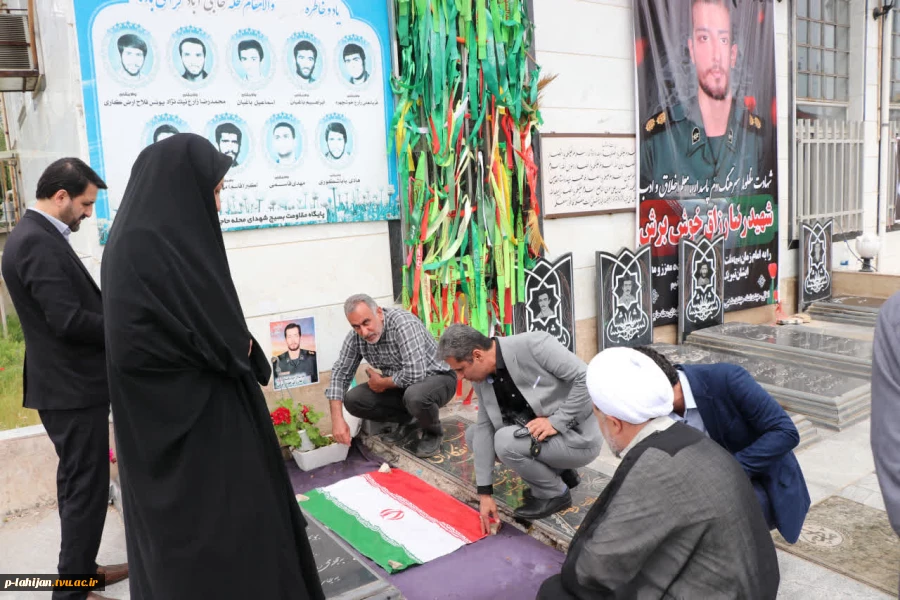 دیدار ریاست و مسئولین دانشگاه ملی مهارت واحد لاهیجان(شهید رجایی) با خانواده شهید جنگ رمضان « ناوسالار دوم ، پاسدار شهید ، رضا رزاق خوش برش » 2