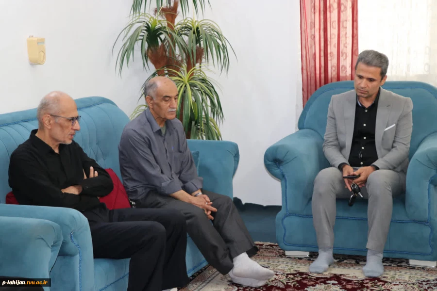 دیدار ریاست و مسئولین دانشگاه ملی مهارت واحد لاهیجان(شهید رجایی) با خانواده شهید جنگ رمضان « ناوسالار دوم ، پاسدار شهید ، رضا رزاق خوش برش » 7