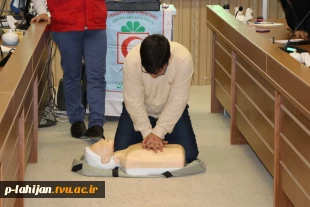 برگزاری کارگاه آموزشی آمادگی عمومی و اقدامات ایمنی (کمک های اولیه) به مناسبت روز هلال احمر در دانشگاه ملی مهارت واحد لاهیجان(شهید رجایی) 16