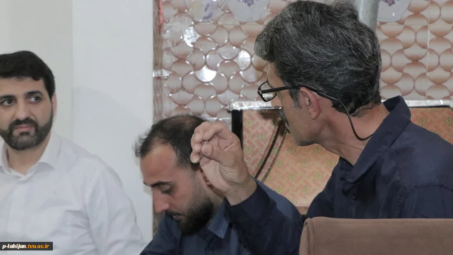 دیدار سرپرست و مسئولین دانشگاه ملی مهارت لاهیجان با خانواده شهید «عابدینی» و جانباز «حسن مهدی پور» 9
