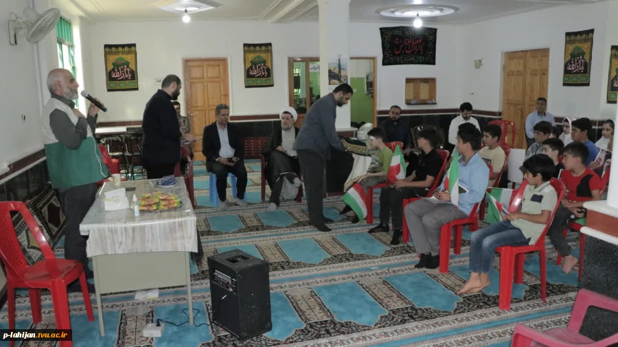 حضور ریاست دانشگاه ملی مهارت استان گیلان در اردوی جهادی بسیج دانشجویی(روستای کوره بر ) - دانشگاه ملی مهارت واحد لاهیجان 15