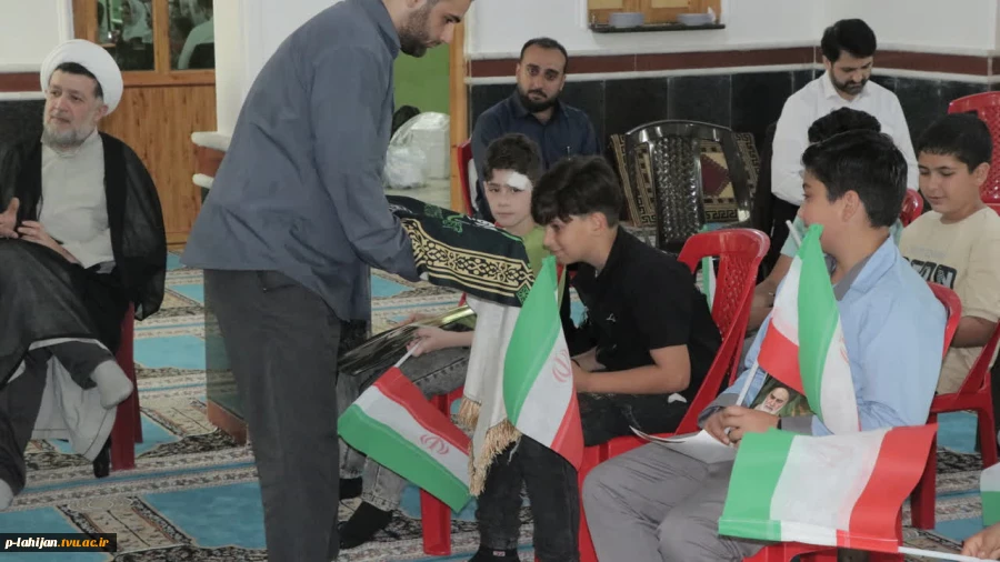 حضور ریاست دانشگاه ملی مهارت استان گیلان در اردوی جهادی بسیج دانشجویی(روستای کوره بر ) - دانشگاه ملی مهارت واحد لاهیجان 16