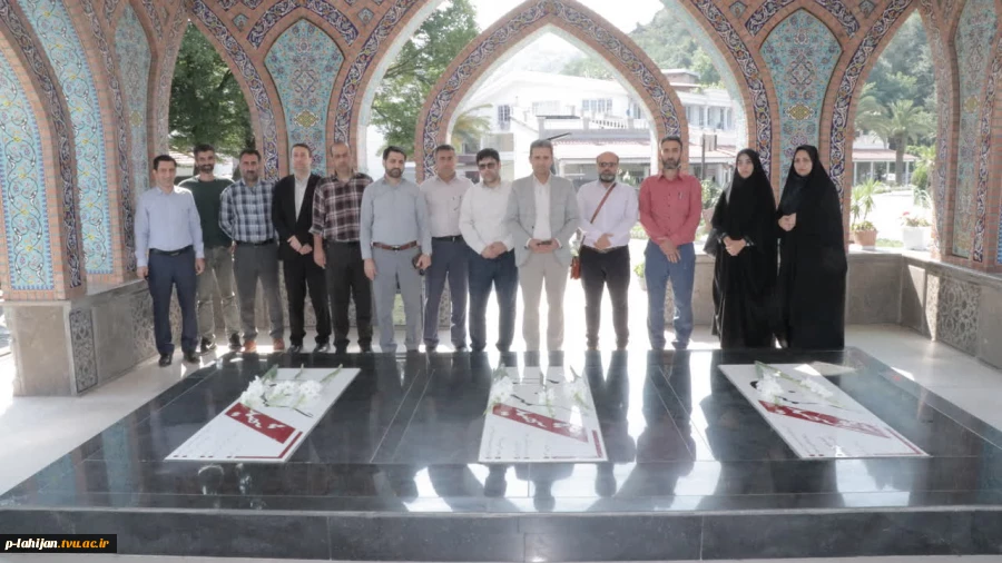 گلباران مزار شهدای گمنام توسط ریاست و کارکنان دانشگاه ملی مهارت واحد لاهیجان ،به مناسبت سوم خردادماه ، سالروز حماسه آزادسازی خرمشهر 4