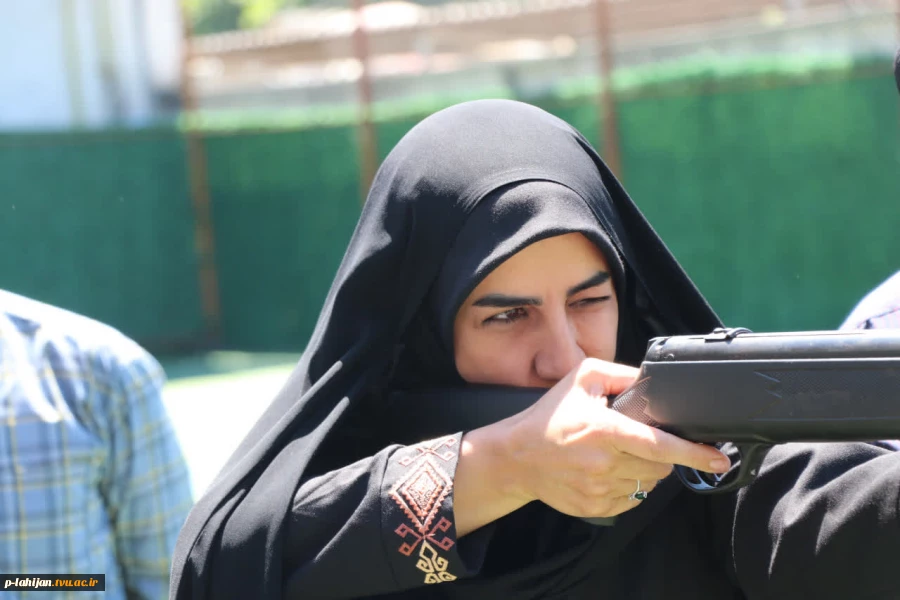 برگزاری مسابقه تیراندازی با تفنگ بادی برای کارکنان آموزشکده ملی مهارت شهید رجایی لاهیجان 15