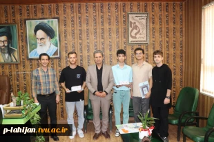 برگزاری مرحله ی داوری و اهدای جوایز برترین های مسابقه رشته معماری با عنوان «کروکی از فضای شهری» آموزشکده ملی مهارت شهید رجایی لاهیجان 5