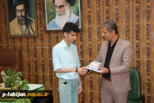 برگزاری مرحله ی داوری و اهدای جوایز برترین های مسابقه رشته معماری با عنوان «کروکی از فضای شهری» آموزشکده ملی مهارت شهید رجایی لاهیجان 12
