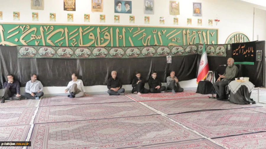 برگزاری مراسم بزرگداشت امام و قائد شهید حضرت آیت‌الله العظمی خامنه‌ای (قدس ‌الله ‌نفسه ‌الزکیه) در آموزشکده ملی مهارت شهید رجایی لاهیجان 5