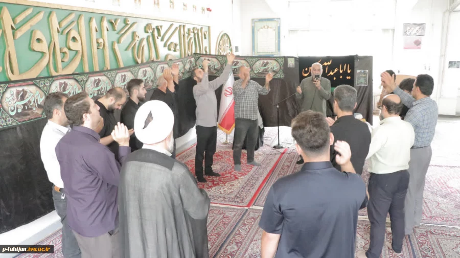 برگزاری مراسم بزرگداشت امام و قائد شهید حضرت آیت‌الله العظمی خامنه‌ای (قدس ‌الله ‌نفسه ‌الزکیه) در آموزشکده ملی مهارت شهید رجایی لاهیجان 9
